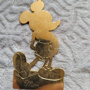Vintage 1978 Lillian Vernon Gold Tone Mickey Mouse Ornament